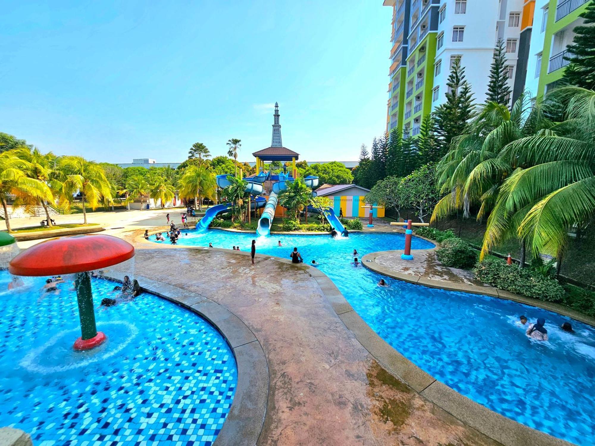 By Lg Water Themepark Suites Melaka By Ggm Ngoại thất bức ảnh